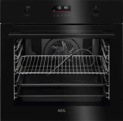 AEG Steambake pyrolyseovn med pop-ut-knapper BKB6P2B0 AEG Steambake pyrolyseovn med pop-ut-knapper BKB6P2B0